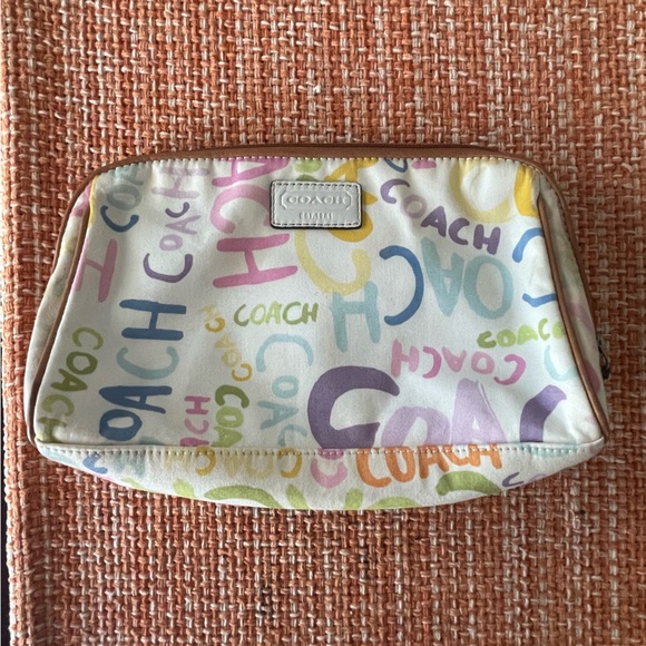 Coach Multicolor Logo Cosmetic Case - Never Used - Picture 1 of 3